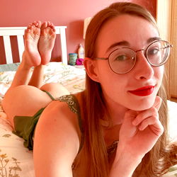 Pragtige Model Ellie Burns - 'n Unieke Prestasie