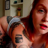 Flora 🦊 your redhead GF photo