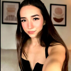 Pragtige Vroue Model - Sam Land