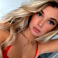 Pragtige vrouelike model - OnlyFans se Abi Coombes