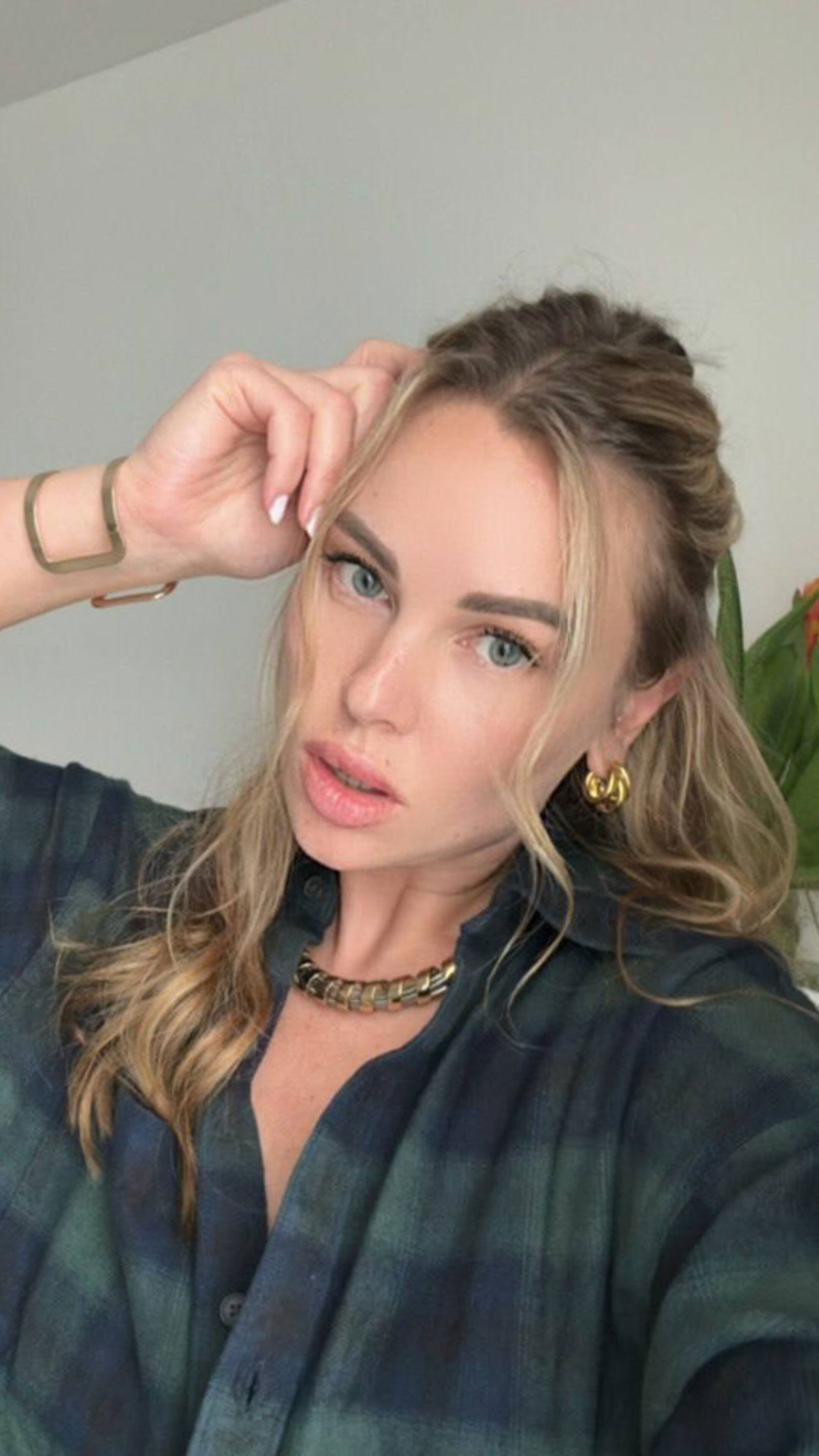 Anna Charming😇💕 photo